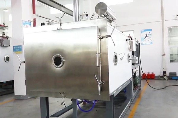 制藥用真空凍干機(jī)的原理是什么？如何選購？