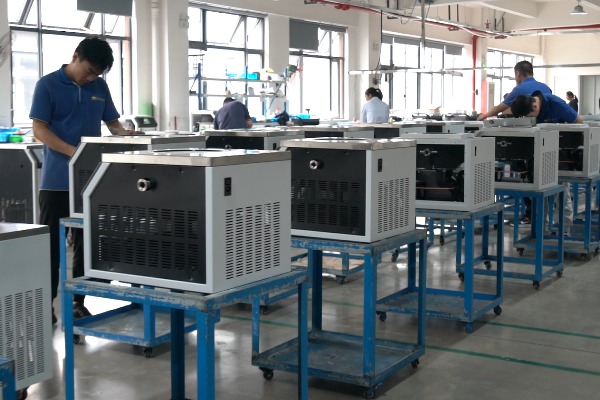 不只是脫水那么簡單，深度揭秘小型真空冷凍干燥機背后的科學原理